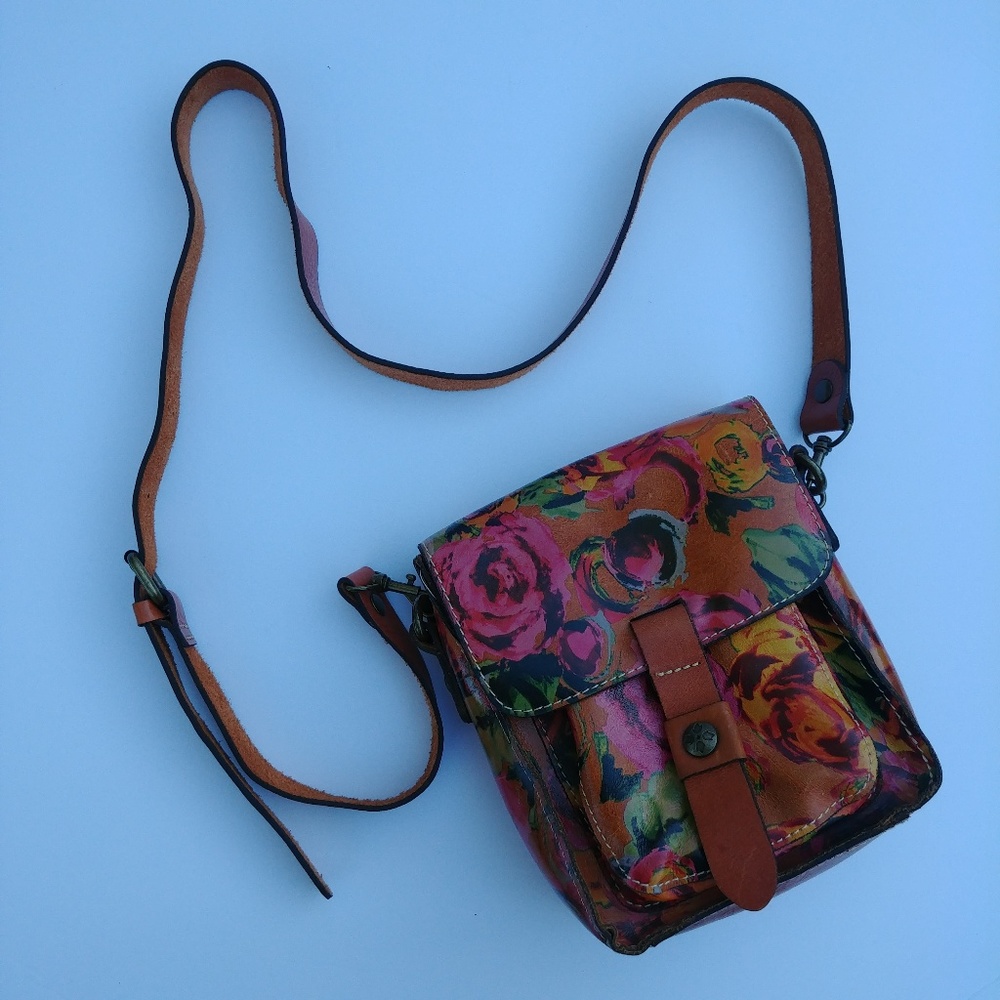 Patricia Nash Floral Rose Print Cross-body Bag - Picture 2 of 8